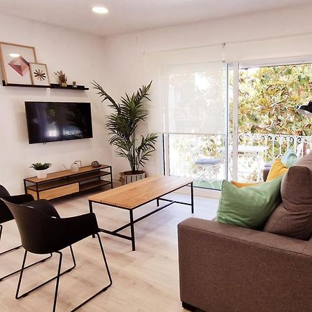 Precioso Apartamento En El Centro De ตอร์เรโมลิโนส ภายนอก รูปภาพ